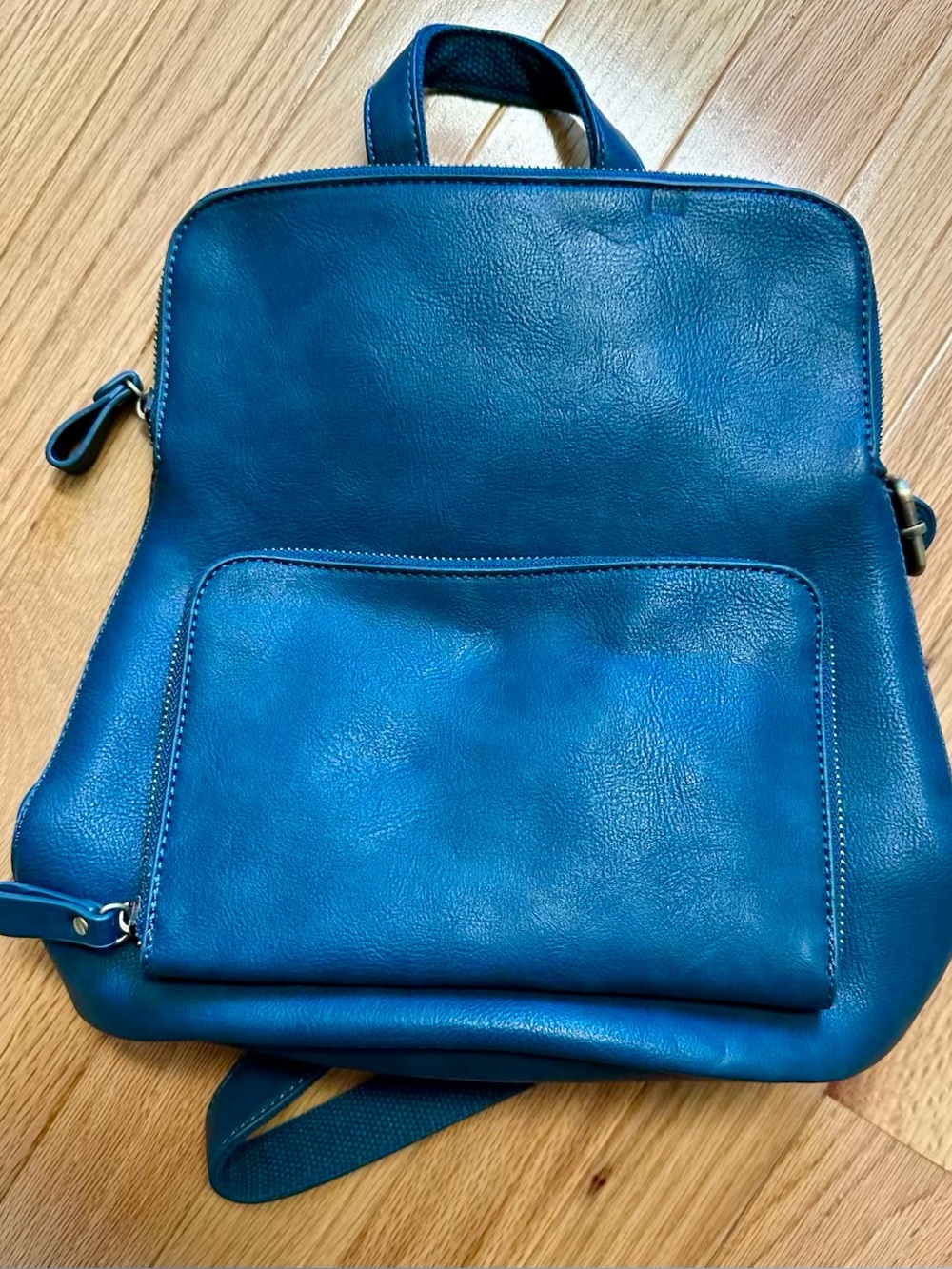 Joy Susan Backpack for Women w Zipper Accents and Inner Pockets In Navy Blue NWT